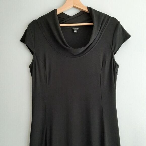 ANN TAYLOR Cowl Neck Stretchy Short Sleeve Comfy Knee Length Dress Black Sz 8 - Picture 3 of 15